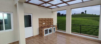 Rose garden enclave for families