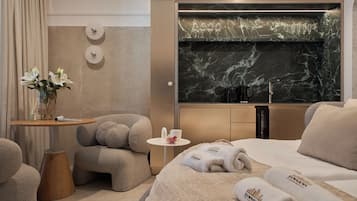 Luksusstudio, parveke | Allergiatestatut vuodevaatteet, yksilöllisesti sisustettu