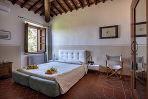 Villa, Patio, Garden View
