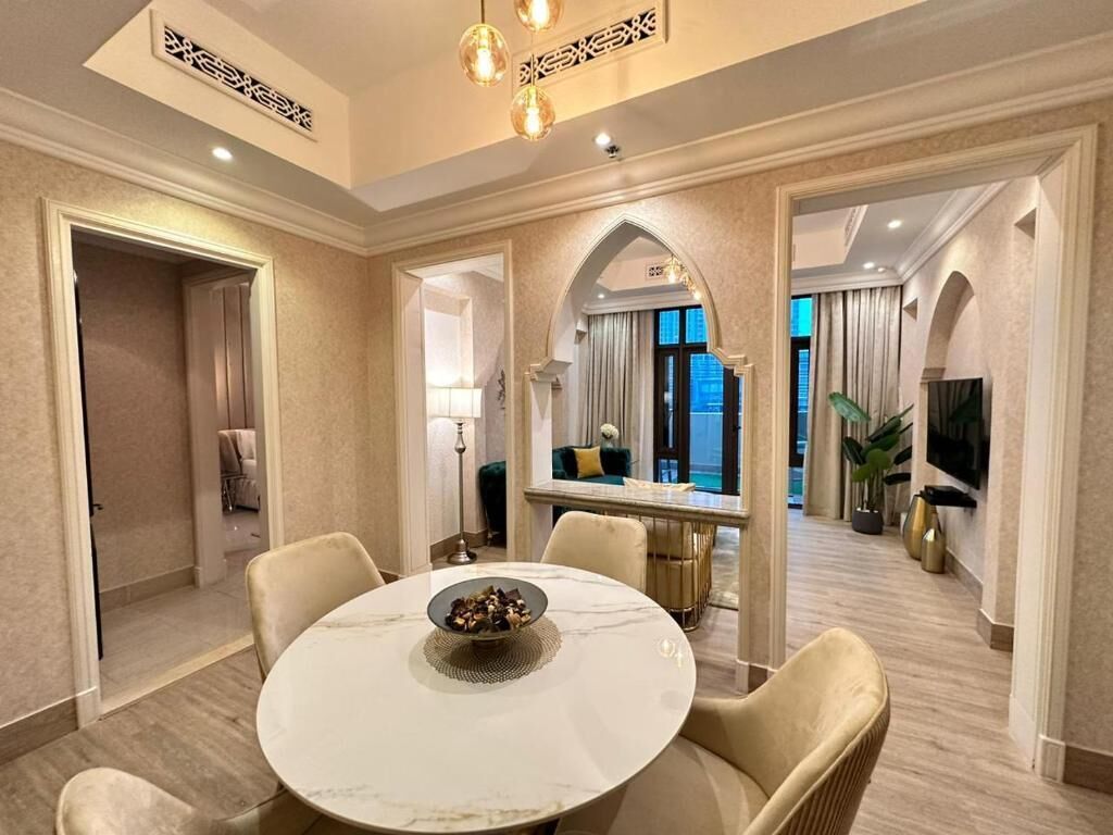 تفاصيل الفندق من الداخل