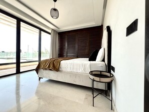 Blackout drapes, iron/ironing board, free WiFi