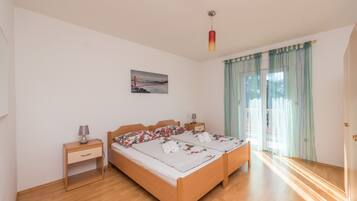 6 Schlafzimmer, kostenloses WLAN, Bettwäsche