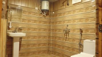 Shower, free toiletries, towels, soap