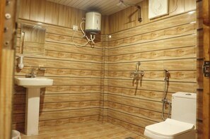 Shower, free toiletries, towels, soap