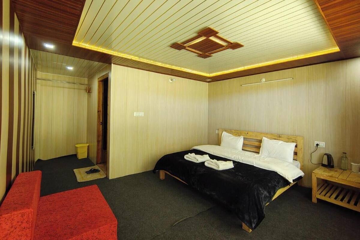 Exclusive Room