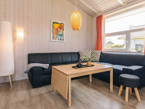4 Star Holiday Home in Friedrichkoog