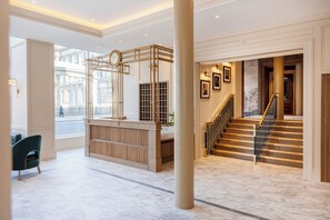 Reception - The Bedford Hotel Belfast (Belfast)