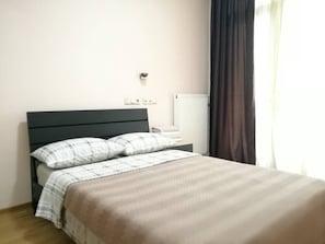 2 sovrum, strykjärn/strykbräda, wi-fi och sängkläder