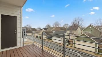 Townhome | Balcony view