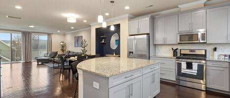 Townhome | Private kitchen