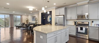 Luxe 3BR Townhouse in Camp North End