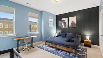 Townhome | Free WiFi