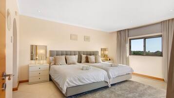 6 Schlafzimmer, Bügeleisen/Bügelbrett, WLAN, Bettwäsche