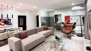 Ảnh chưa phân loại, 4 trong số 26 ảnh, nút