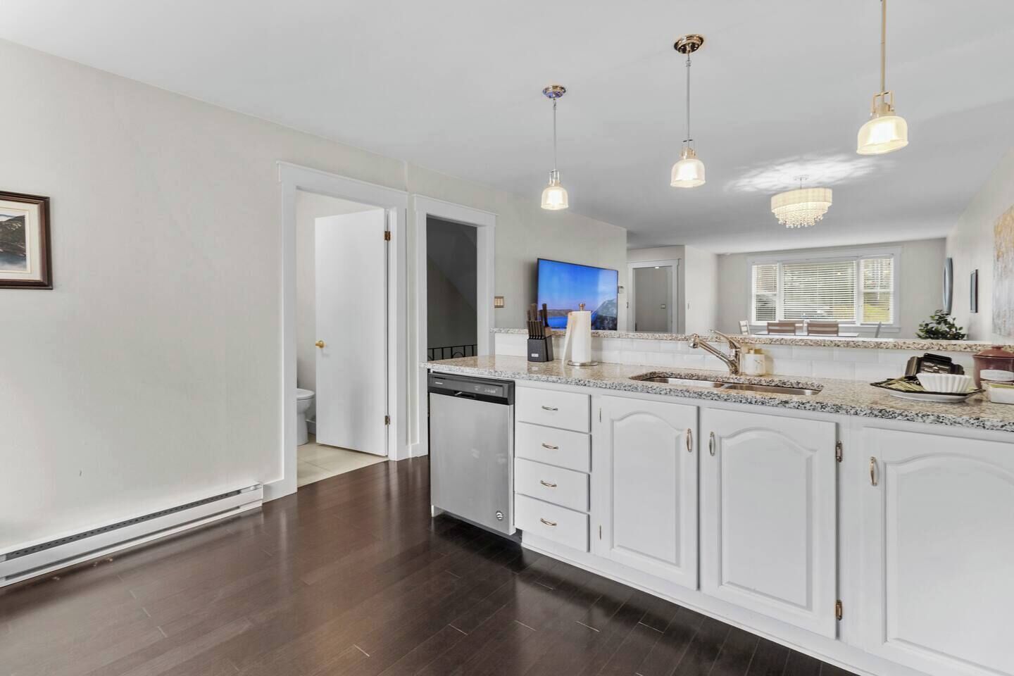 المنشأة من الداخل