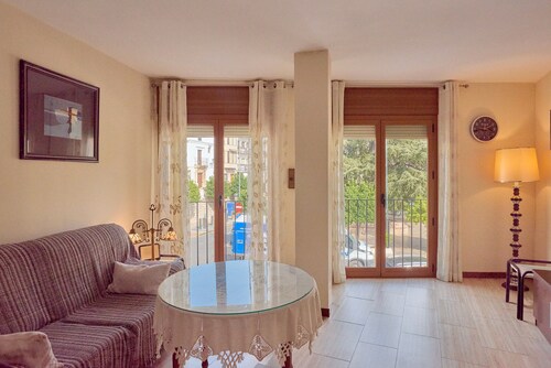 Apartment 'Luque Un Pueblo Con Encanto' with Balcony, Wi-Fi and Air Conditioning
