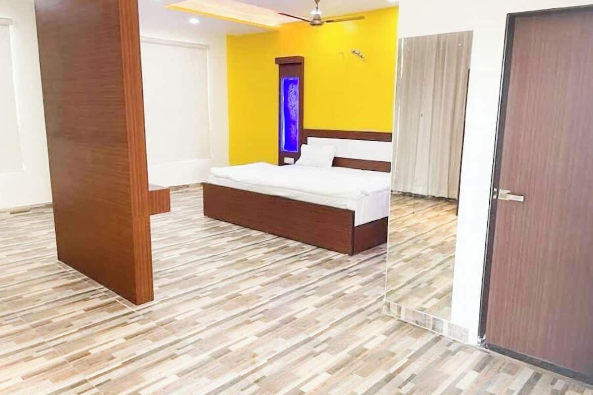 Deluxe Suite | Free WiFi