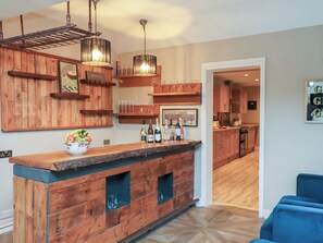 Cottage | Bar (trong khuôn viên)