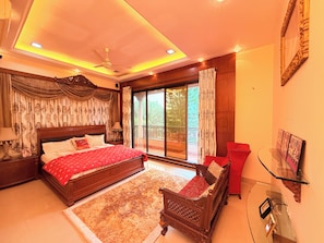 Room - Royal Palms 8BHK Luxury Spacez Villa Surrounded by Lush Green Gardens (Mumbai)
