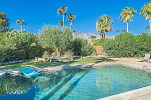 Pool - The Quiet Nest Palm Springs (Palm Springs)