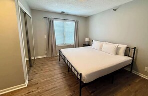 1 bedroom, iron/ironing board, WiFi, bed sheets