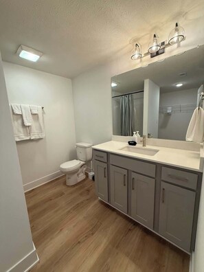 Bathroom - Spacious Family Retreat with Deck & Garage Access (Papillion)