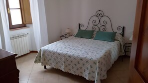 1 bedroom, iron/ironing board, WiFi, bed sheets - Apartment 'Zia Lele' with Wi-Fi (Colle di Val d'Elsa)