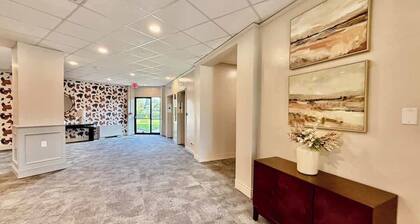 Relax, Gym, Pickleball, Near Attractions