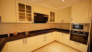 House | Private kitchen - Villa Paraiso by Dancenter Pool Arpora (Parra)