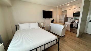 1 chambre, fer et planche Ă repasser, Wi-Fi, draps fournis