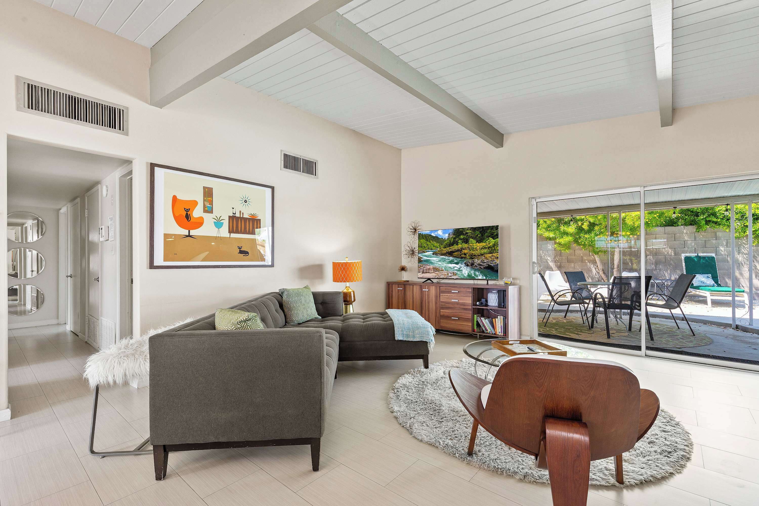 Télévision, espaces bureaux