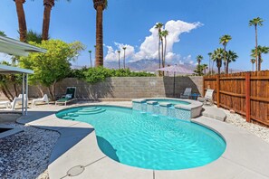 Pool - Navigate Stays Palm Springs Home with Pool & Style (Palm Springs)