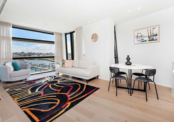 Televisio, työhuone