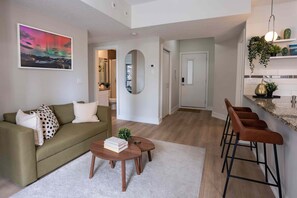 TV, fireplace, offices