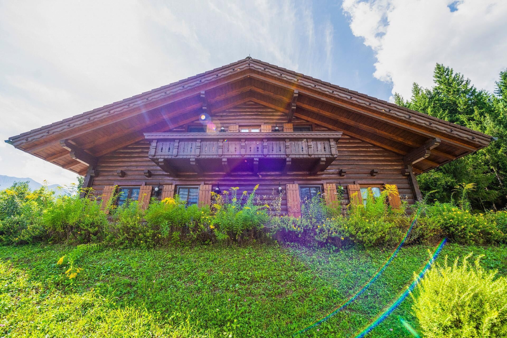 المنشأة من الخارج