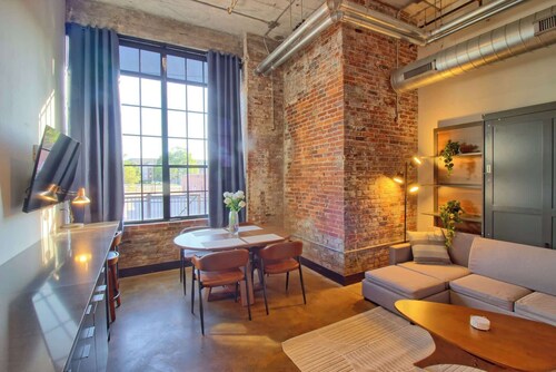 Chic Ultramodern Studio Loft w/ Designer Features