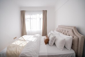 1 bedroom, iron/ironing board, Internet, bed sheets