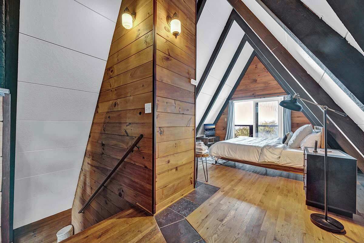 5 habitaciones, tabla de planchar con plancha, wifi y ropa de cama 