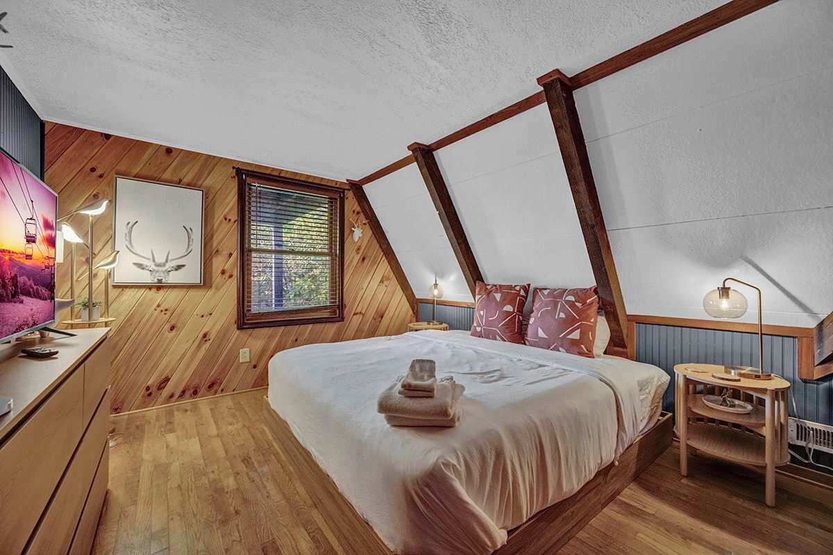 5 habitaciones, tabla de planchar con plancha, wifi y ropa de cama 