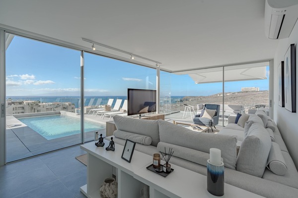 Standard Villa 4 | Living area | 40-inch Smart TV with digital channels