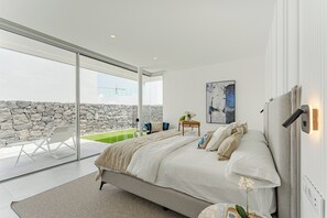 Deluxe Villa | Soundproofing, free WiFi, bed sheets