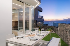 Villa – superior | Terrasse/patio