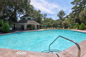 Unclassified image, 2 of 44, button