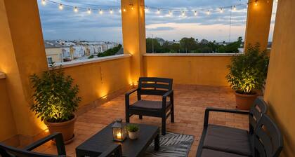 Holiday Home 'El RincĂłn Sevillano' with Private Terrace, Wi-Fi and Air Conditioning