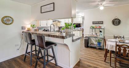 Home w/ Backyard Oasis < 7 Mi to At&t Stadium!