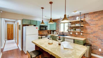 Casa (2 Bedrooms) | Interior