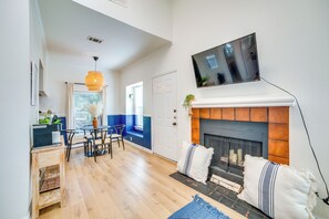 Apartment (1 Bedroom) | Interior