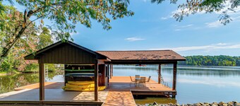 Hyco Lake Escape w/ Deck & Dock: Families Welcome!