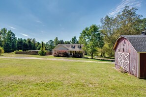 House (2 Bedrooms) | Interior - Unwind, Golf & Explore: Unique Atlanta Escape! (Atlanta)