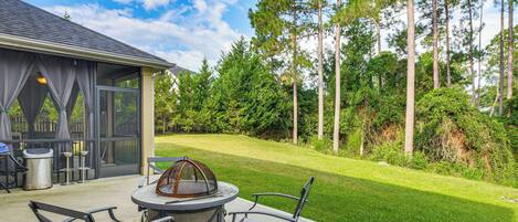 House (5 Bedrooms) | Front of property